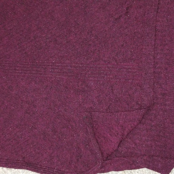 ⭐apt. 9 Slim Fit Women's V Neck Sweater Size Medium Merino Blend Burgundy - Picture 3 of 11
